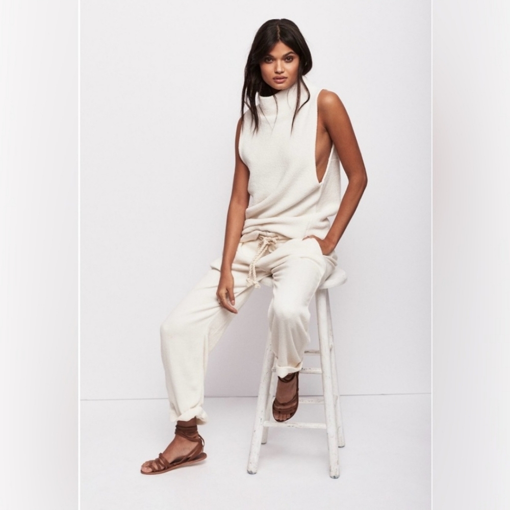 Free People Isla Top - Picture 2 of 3